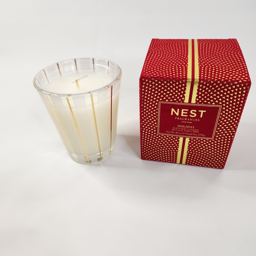 NEST Holiday Scented Candle 8.1 oz, 230g Velvet Box